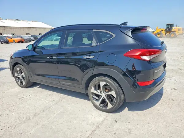 KM8J3CA24GU123571 2016 HYUNDAI TUCSON - Image 2