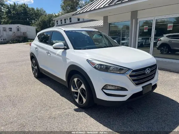 KM8J3CA24GU126552 2016 HYUNDAI TUCSON - Image 1