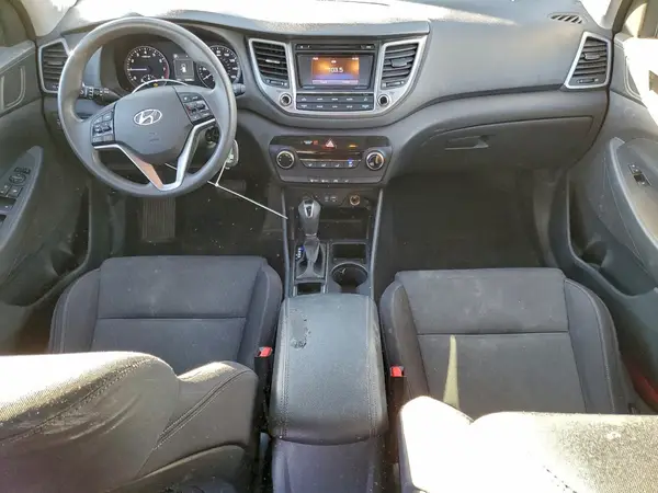KM8J3CA24GU131606 2016 HYUNDAI TUCSON - Image 8
