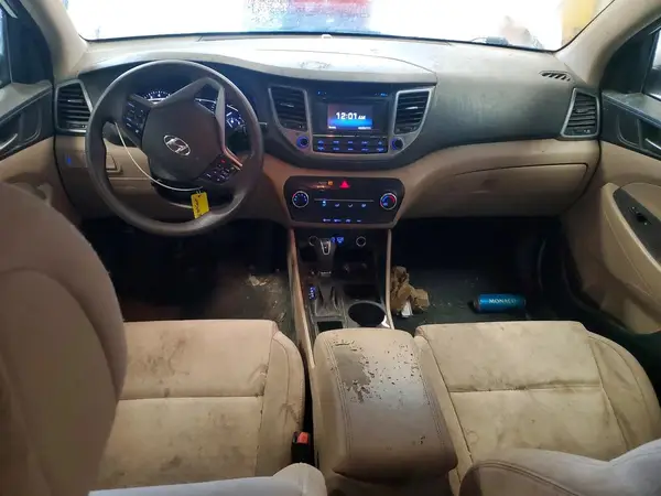 KM8J3CA24GU149619 2016 HYUNDAI TUCSON - Image 8
