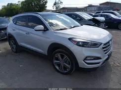 KM8J3CA24GU156084 2016 HYUNDAI TUCSON