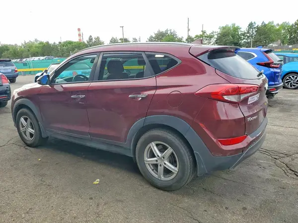 KM8J3CA24GU163648 2016 HYUNDAI TUCSON - Image 2
