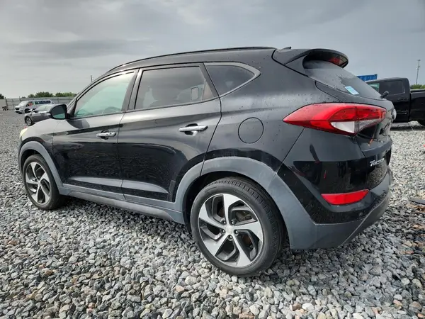 KM8J3CA24GU207065 2016 HYUNDAI TUCSON - Image 2