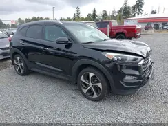 KM8J3CA24GU220981 2016 HYUNDAI TUCSON