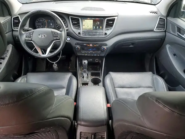 KM8J3CA24GU221032 2016 HYUNDAI TUCSON - Image 8