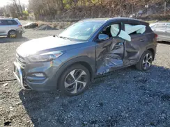 KM8J3CA24GU223637 2016 HYUNDAI TUCSON