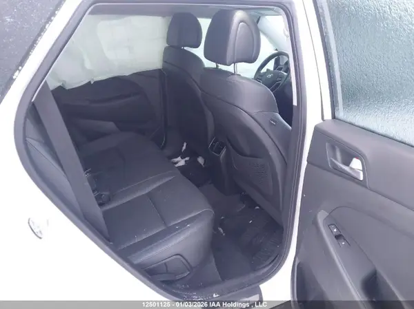 KM8J3CA24GU233259 2016 HYUNDAI TUCSON - Image 8