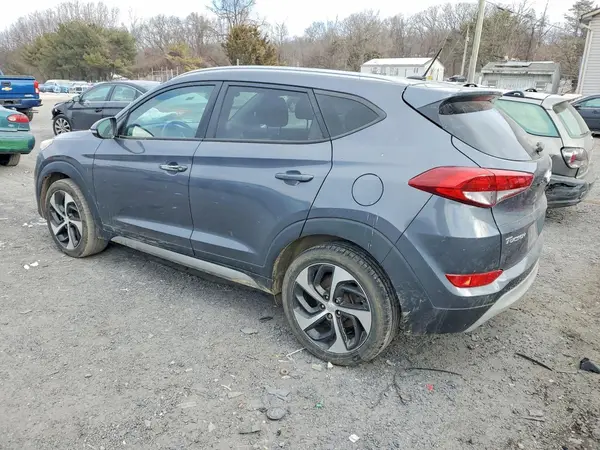 KM8J3CA24HU268272 2017 HYUNDAI TUCSON - Image 2