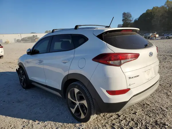 KM8J3CA24HU278316 2017 HYUNDAI TUCSON - Image 2