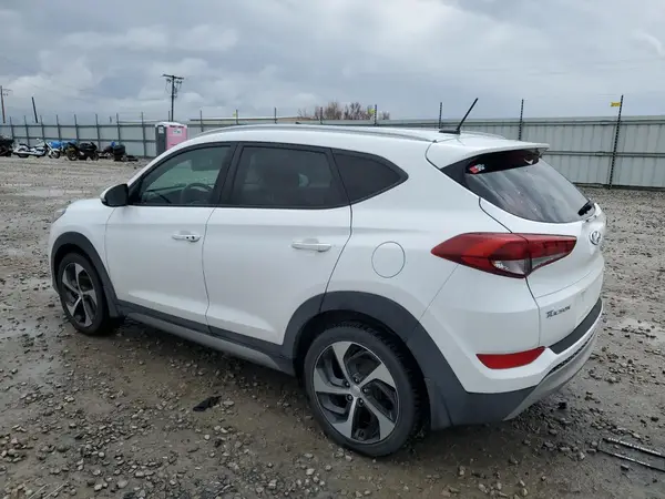 KM8J3CA24HU295715 2017 HYUNDAI TUCSON - Image 2