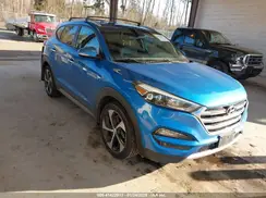 KM8J3CA24HU311587 2017 HYUNDAI TUCSON