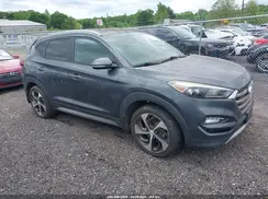 KM8J3CA24HU314330 2017 HYUNDAI TUCSON