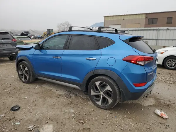 KM8J3CA24HU319916 2017 HYUNDAI TUCSON - Image 2