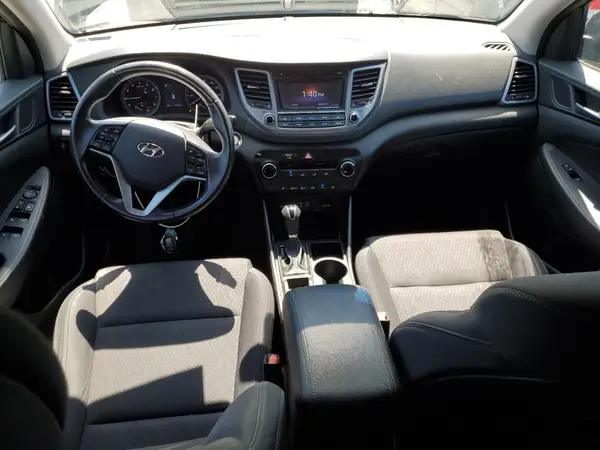 KM8J3CA24HU342208 2017 HYUNDAI TUCSON - Image 8