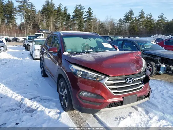 KM8J3CA24HU342578 2017 HYUNDAI TUCSON - Image 1