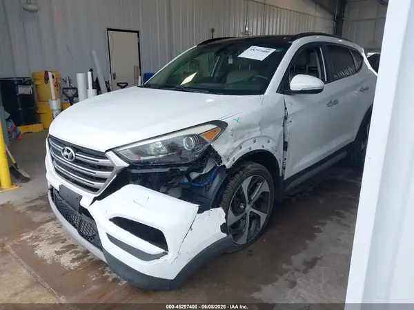 KM8J3CA24HU351247 2017 HYUNDAI TUCSON - Image 2