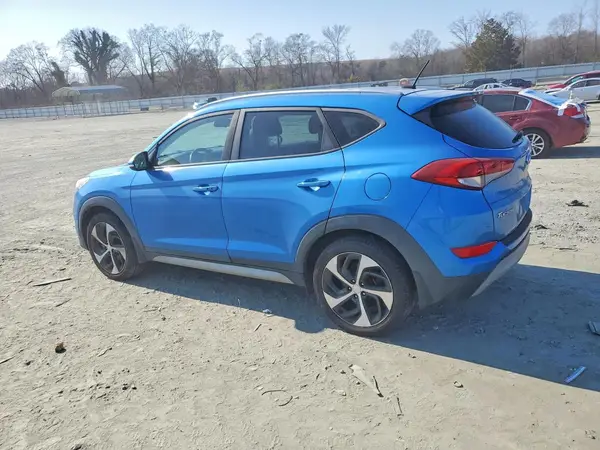 KM8J3CA24HU356965 2017 HYUNDAI TUCSON - Image 2