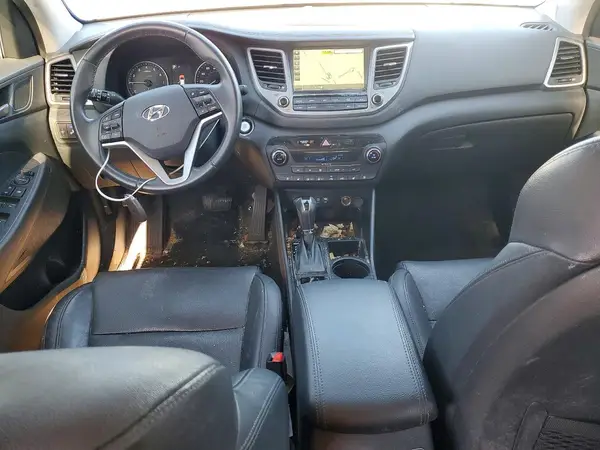 KM8J3CA24HU376262 2017 HYUNDAI TUCSON - Image 8