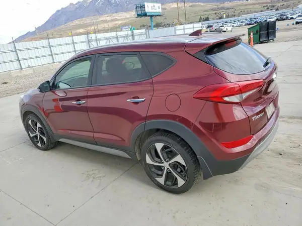 KM8J3CA24HU380571 2017 HYUNDAI TUCSON - Image 2