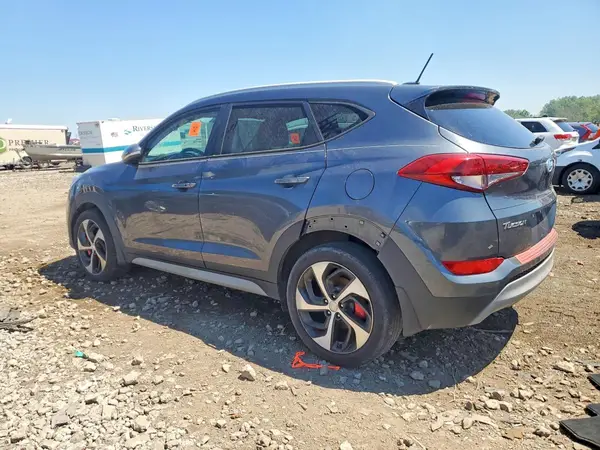 KM8J3CA24HU390226 2017 HYUNDAI TUCSON - Image 2