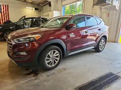 KM8J3CA24HU399279 2017 HYUNDAI TUCSON