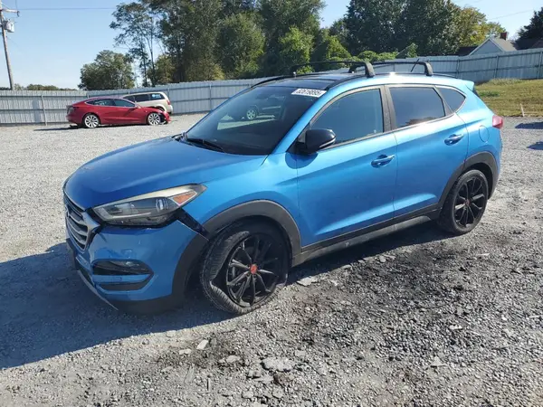KM8J3CA24HU461067 2017 HYUNDAI TUCSON - Image 1