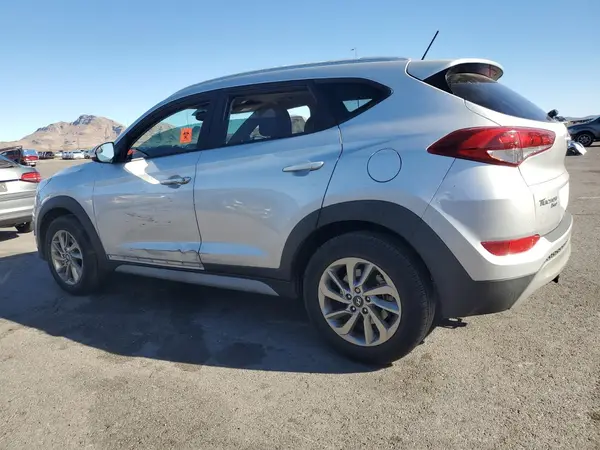 KM8J3CA24HU491220 2017 HYUNDAI TUCSON - Image 2
