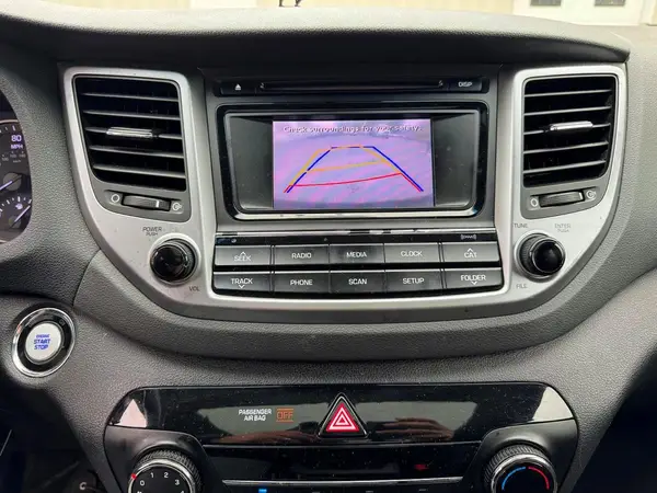 KM8J3CA24HU501292 2017 HYUNDAI TUCSON - Image 8