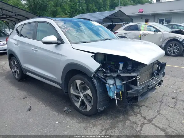 KM8J3CA24HU570659 2017 HYUNDAI TUCSON - Image 1