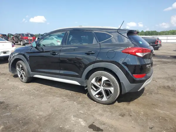KM8J3CA24HU582729 2017 HYUNDAI TUCSON - Image 2