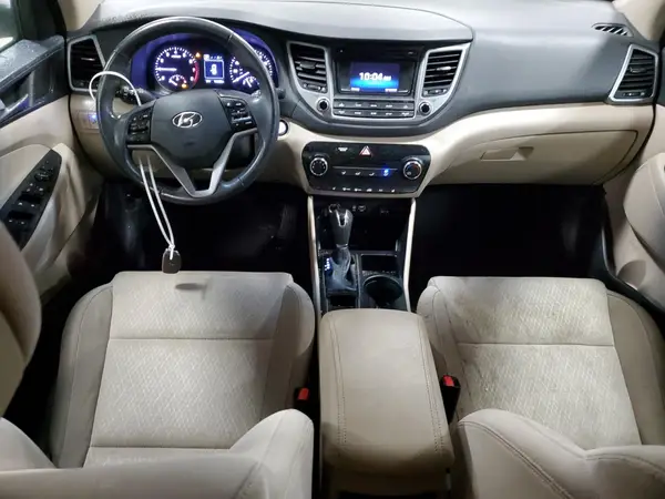 KM8J3CA24HU595383 2017 HYUNDAI TUCSON - Image 8