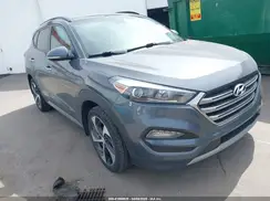 KM8J3CA24JU646807 2018 HYUNDAI TUCSON