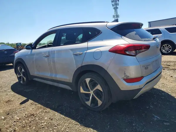 KM8J3CA24JU687311 2018 HYUNDAI TUCSON - Image 2