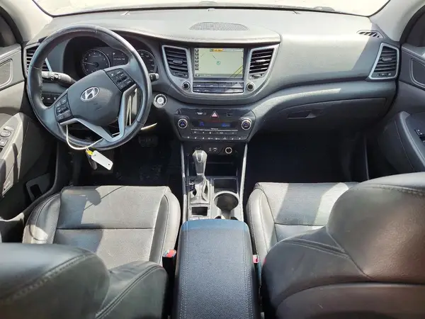 KM8J3CA24JU727399 2018 HYUNDAI TUCSON - Image 8