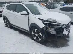 KM8J3CA24JU732957 2018 HYUNDAI TUCSON