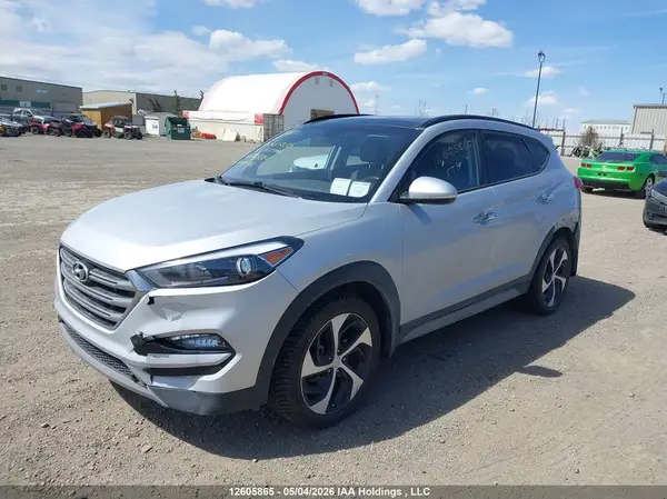 KM8J3CA24JU828880 2018 HYUNDAI TUCSON - Image 2