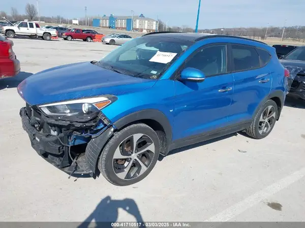 KM8J3CA25GU033510 2016 HYUNDAI TUCSON - Image 2