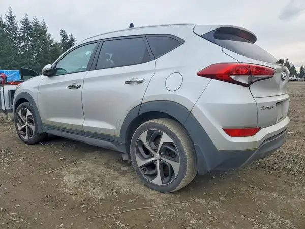 KM8J3CA25GU038786 2016 HYUNDAI TUCSON - Image 2