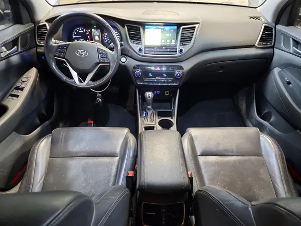 KM8J3CA25GU040702 2016 HYUNDAI TUCSON - Image 8
