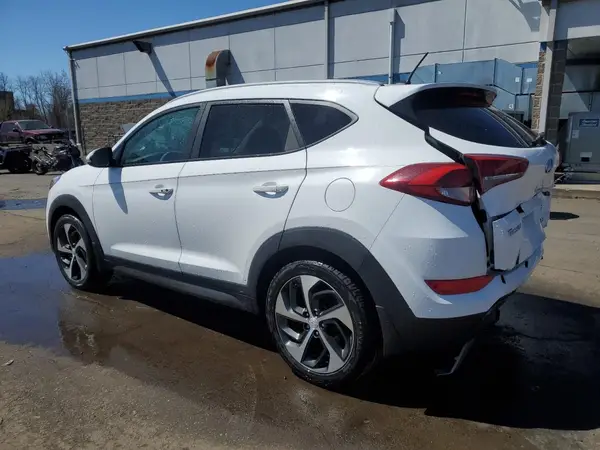 KM8J3CA25GU054695 2016 HYUNDAI TUCSON - Image 2