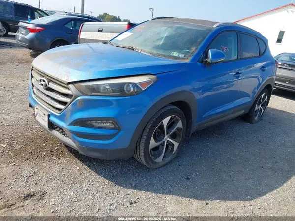 KM8J3CA25GU058715 2016 HYUNDAI TUCSON - Image 2