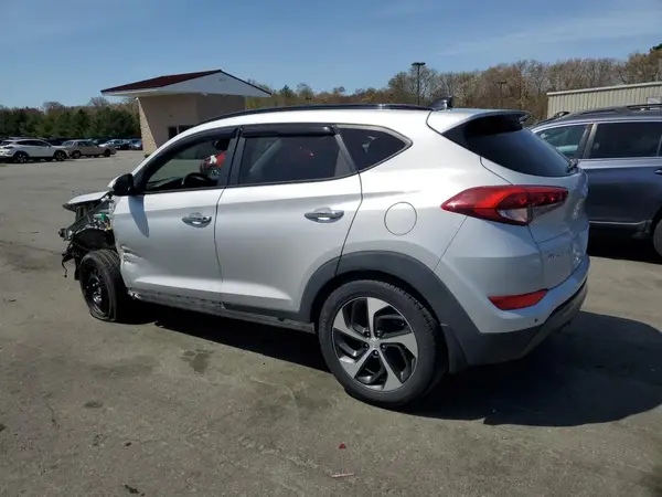 KM8J3CA25GU060397 2016 HYUNDAI TUCSON - Image 2