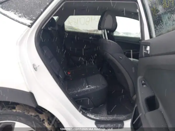KM8J3CA25GU063266 2016 HYUNDAI TUCSON - Image 8