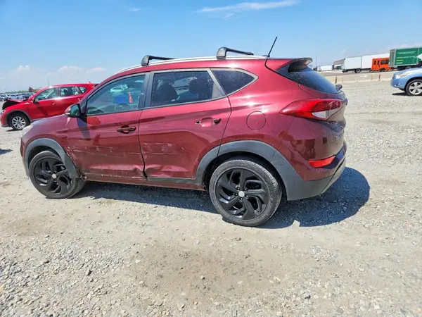 KM8J3CA25GU075210 2016 HYUNDAI TUCSON - Image 2