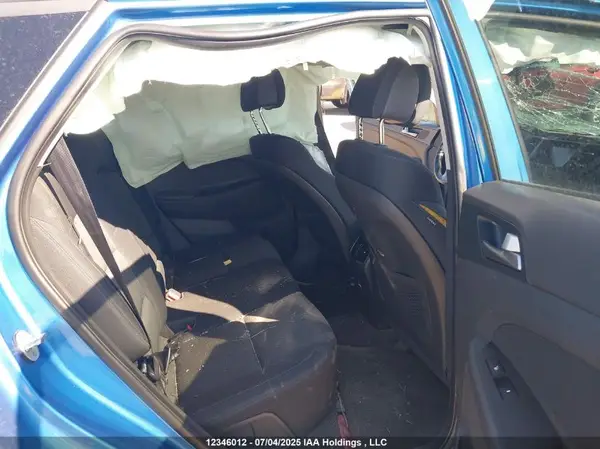 KM8J3CA25GU076504 2016 HYUNDAI TUCSON - Image 8