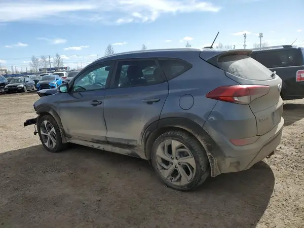 KM8J3CA25GU097725 2016 HYUNDAI TUCSON - Image 2