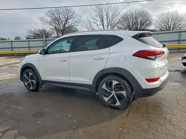 KM8J3CA25GU098499 2016 HYUNDAI TUCSON - Image 2