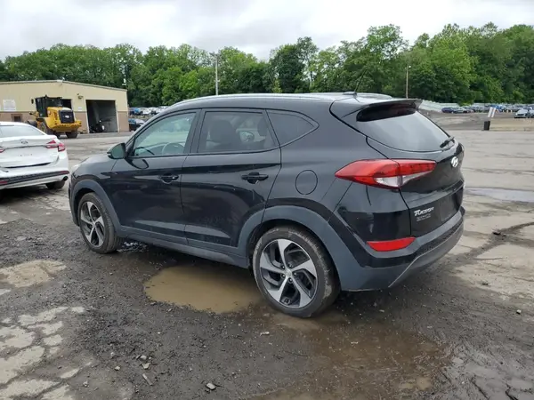 KM8J3CA25GU105077 2016 HYUNDAI TUCSON - Image 2