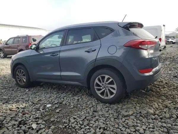 KM8J3CA25GU108741 2016 HYUNDAI TUCSON - Image 2