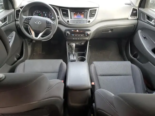 KM8J3CA25GU108741 2016 HYUNDAI TUCSON - Image 8